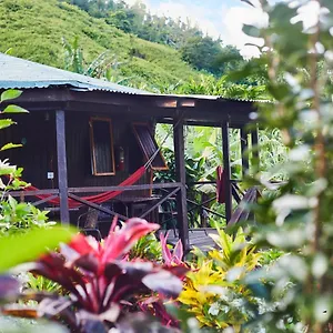 Hibiscus Valley Inn Marigot